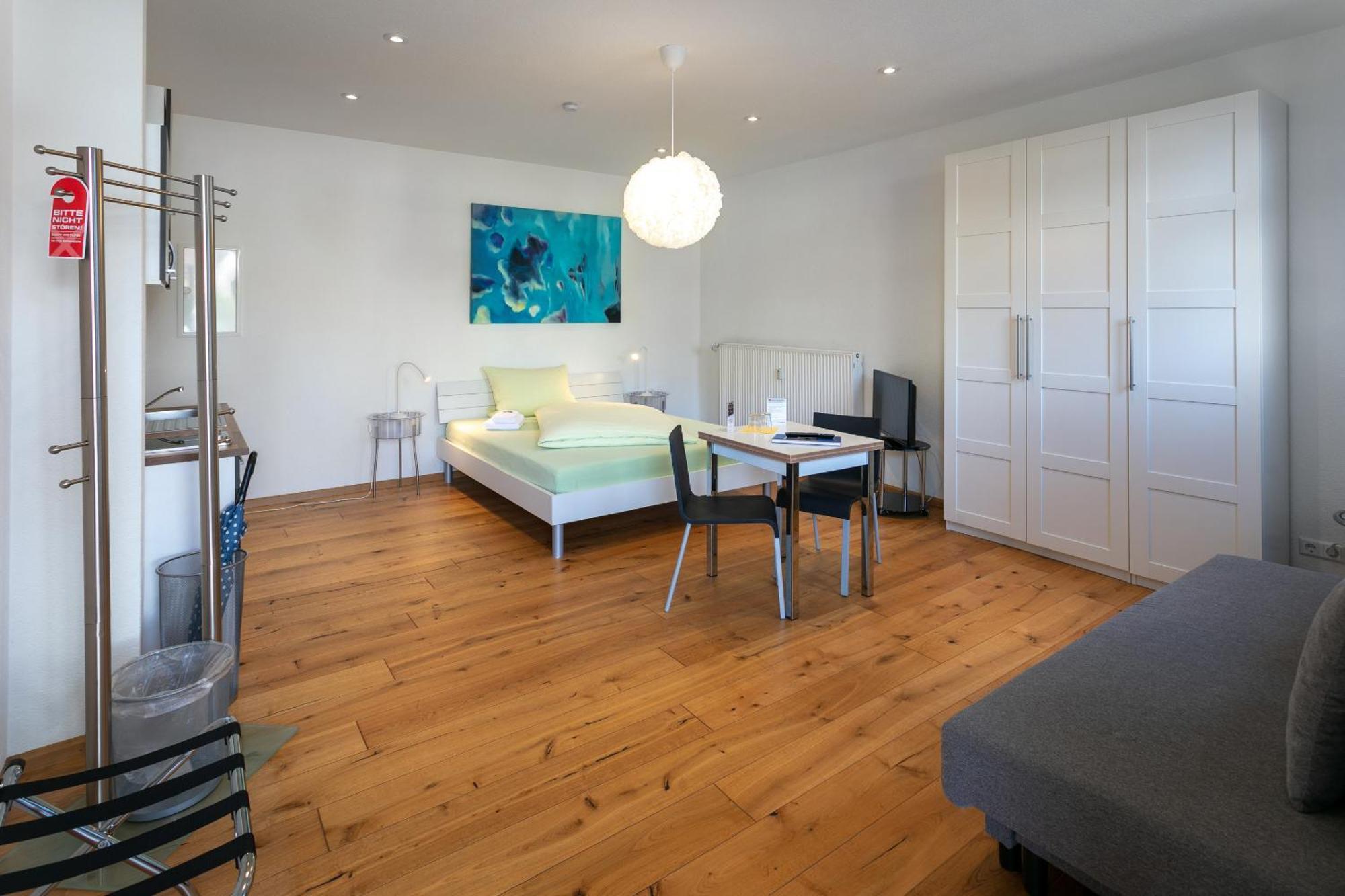 Pensionsieben Das Andere Hotel Lorrach Luaran gambar